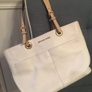 Michael Kors Signature Tote